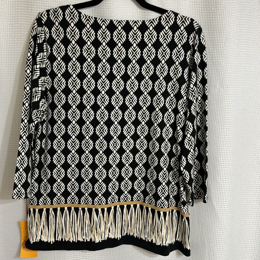 NWT Ruby Rd. Top. Size L - Picture 4 of 8